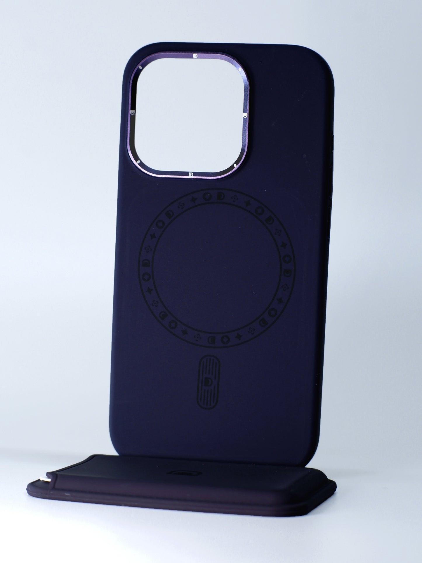 ARMMAX Premium Leatherette cover for iPhone 15 Pro (Purple)