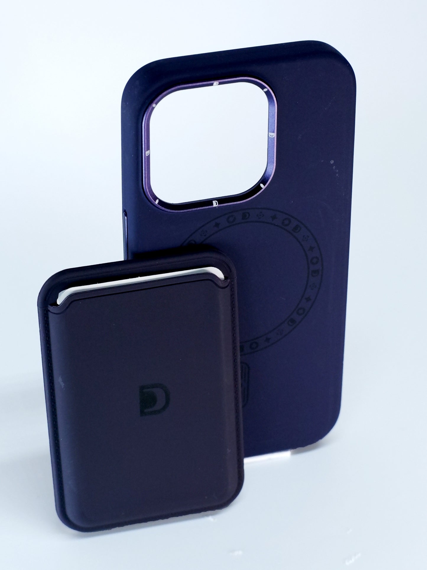 ARMMAX Premium Leatherette cover for iPhone 14 (Purple)