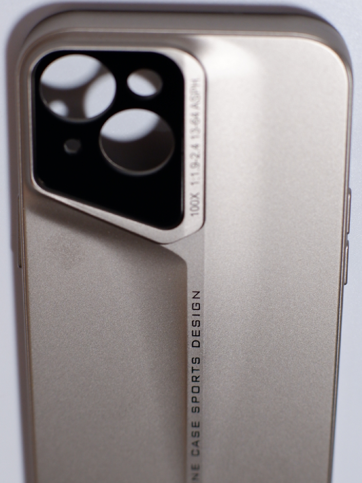 Muxma Built Tough + Heavy Duty Case for iPhone 15 (Gold)