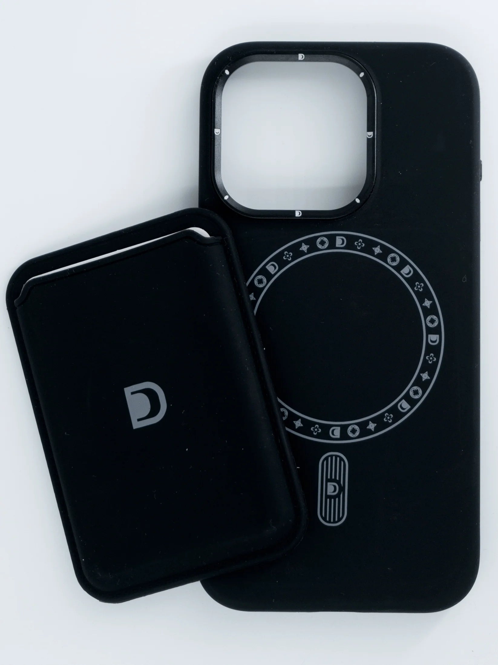 ARMMAX Premium Leatherette cover for iPhone 15 (Black)
