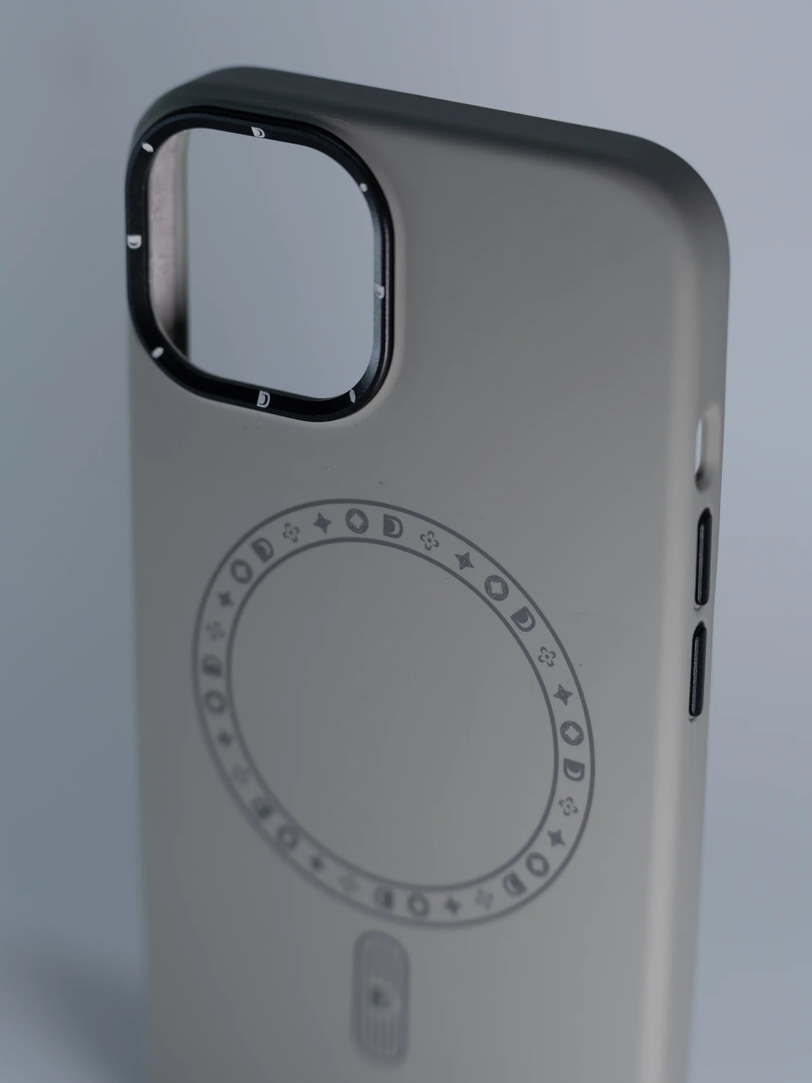 ARMMAX Premium Leatherette cover for iPhone 15 Pro Max (Grey)