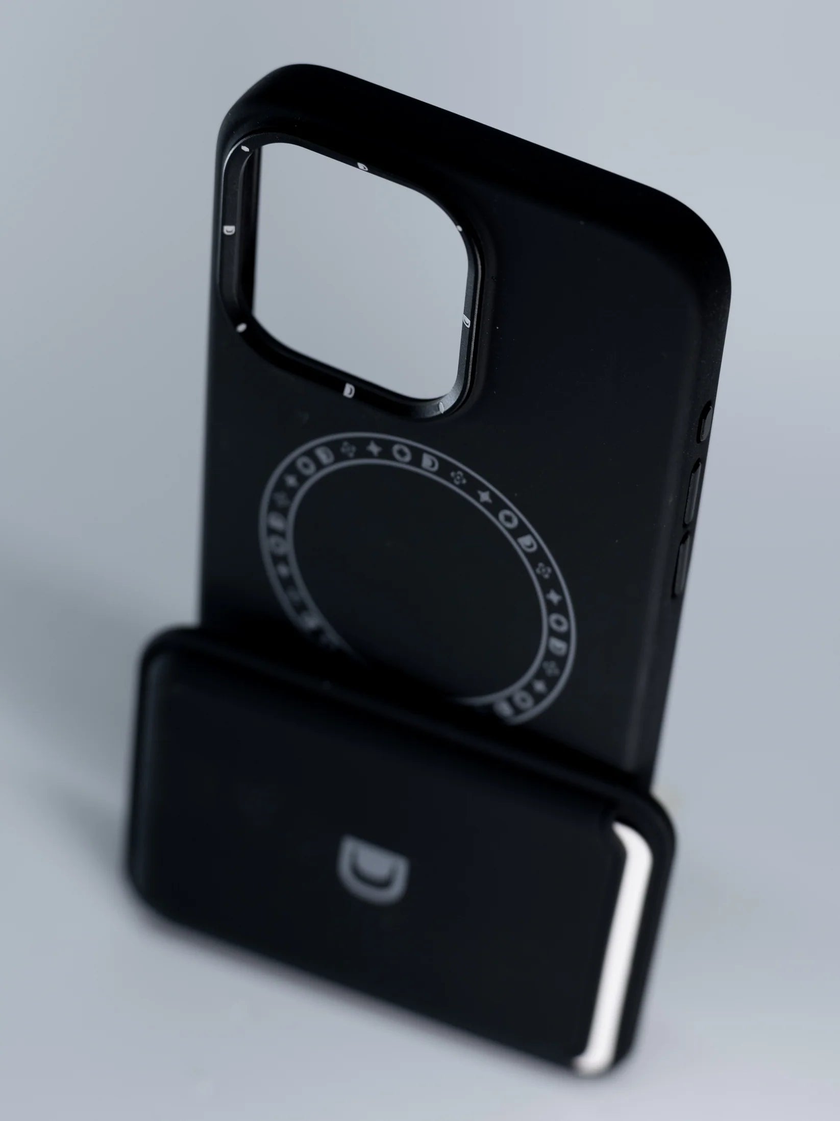 ARMMAX Premium Leatherette cover for iPhone 15 (Black)