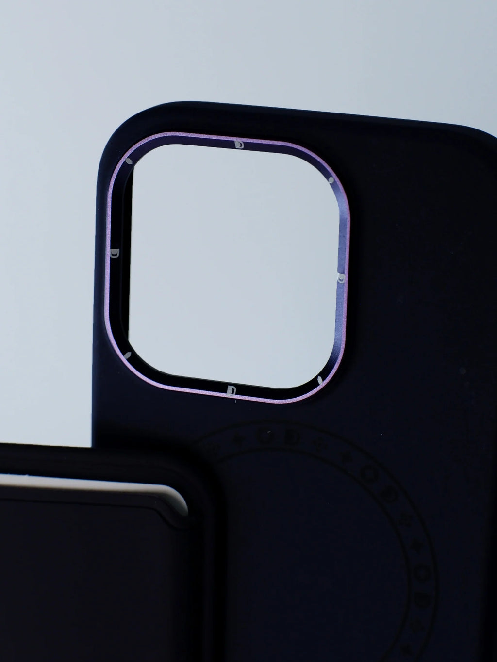 ARMMAX Premium Leatherette cover for iPhone 15 Pro (Purple)